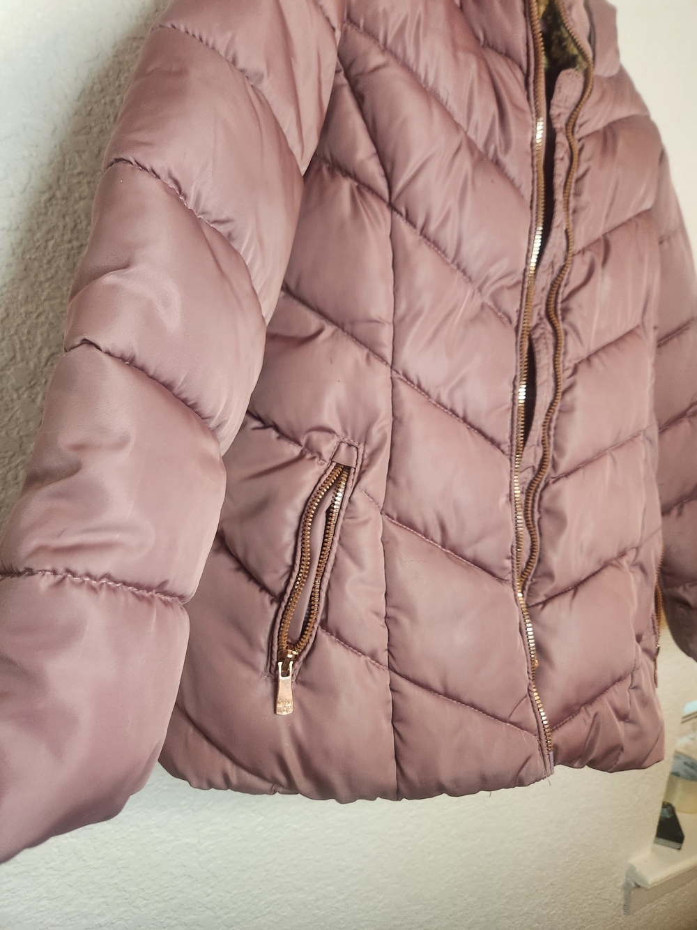 Girls Mauve Puffer Jacket with Faux Fur Trim - Picture 5 of 16